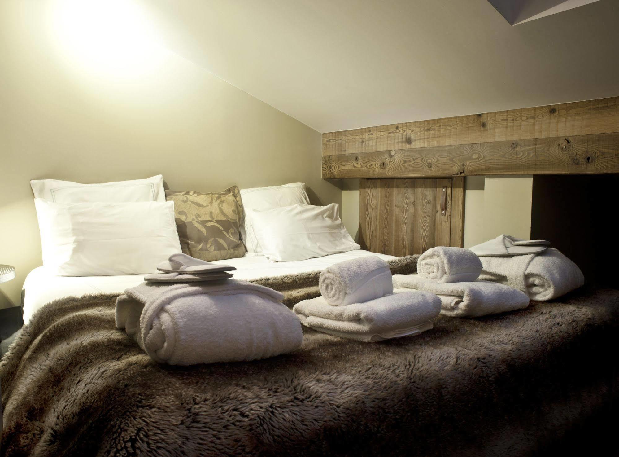 Chamois D'Or Hotel レ・ジェ エクステリア 写真